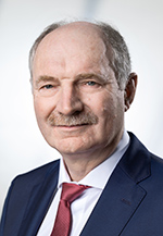 Dz Hyp Vorstandsmitglied Manfred Salber Tritt In Den Ruhestand